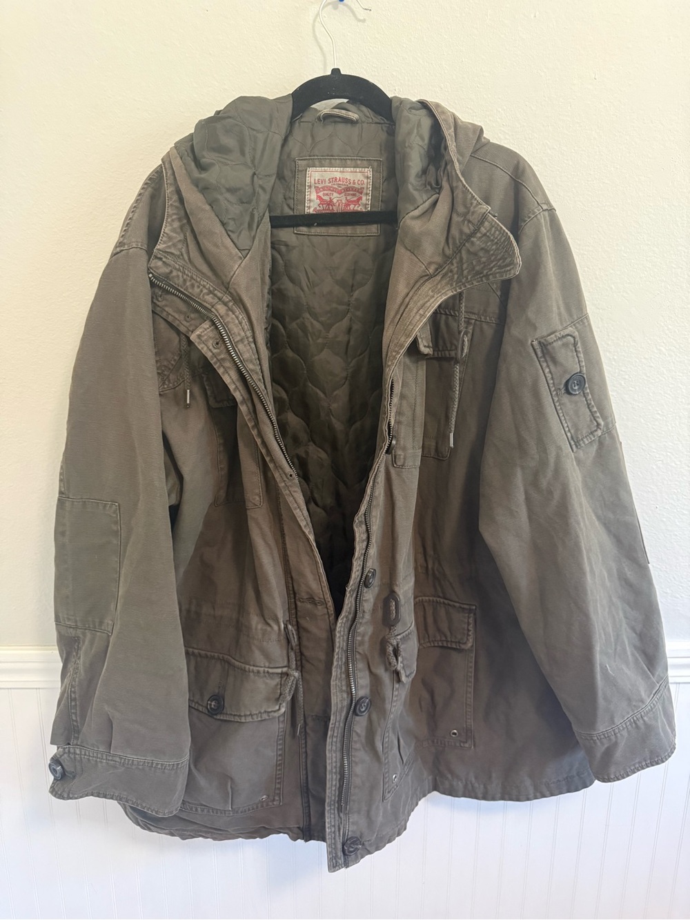 2013 Levi's Men's Olive Green Hooded Military Jacket